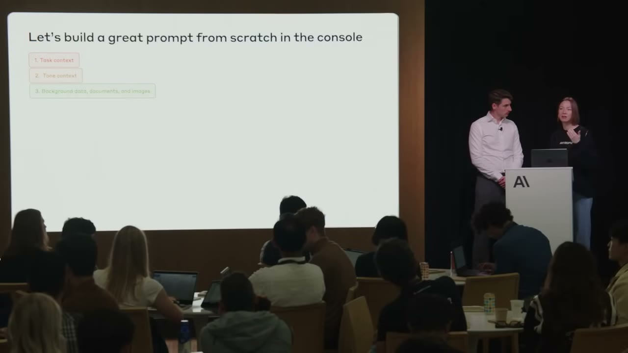 幻灯片：how to organize information in your prompts——XML 标签作为分隔符
